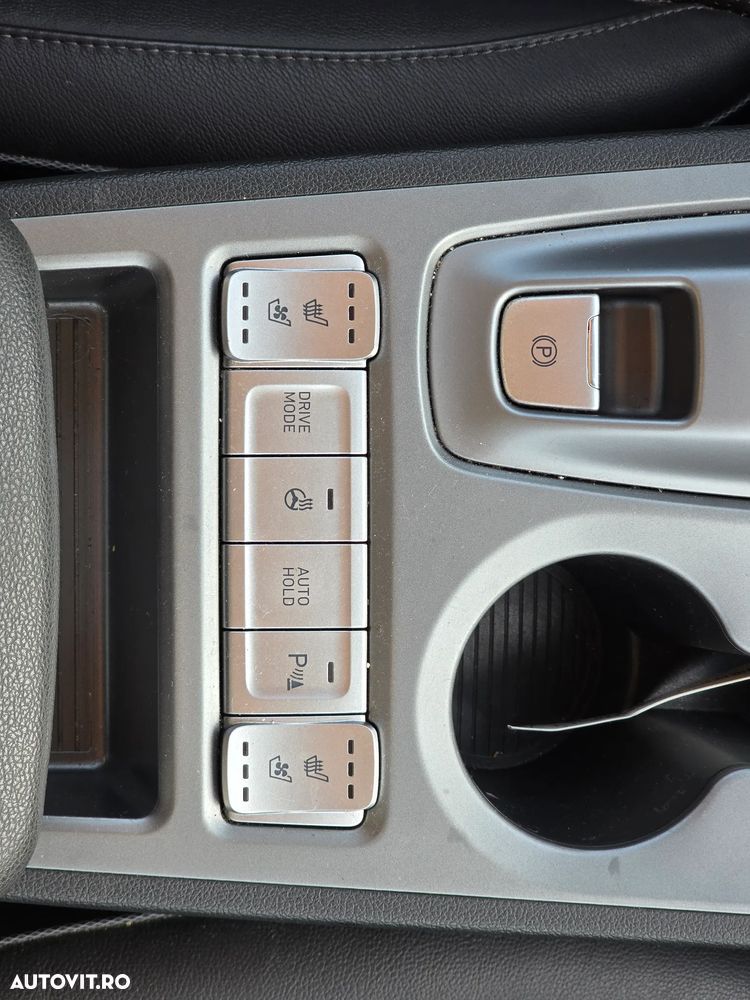 Hyundai KONA 204CP Luxury+ - 7