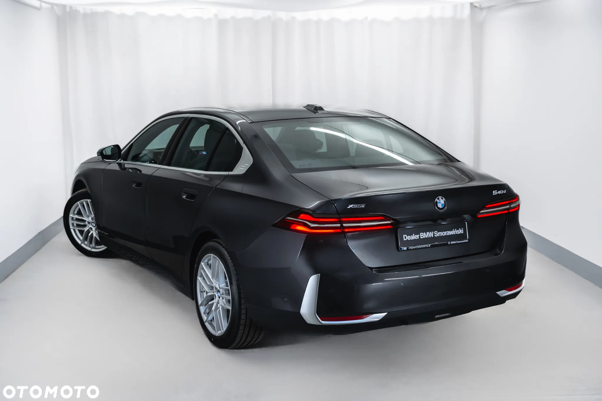 BMW Seria 5 - 16