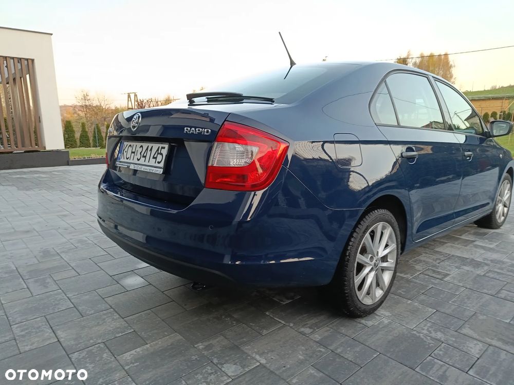 Skoda RAPID 1.2 TSI Active - 7