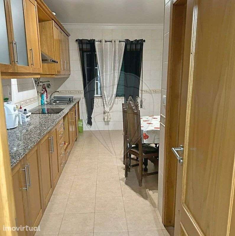 Apartamento T2 para venda - Grande imagem: 2/11