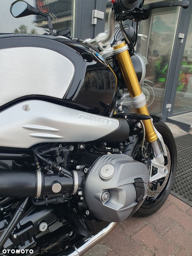 BMW R - 30