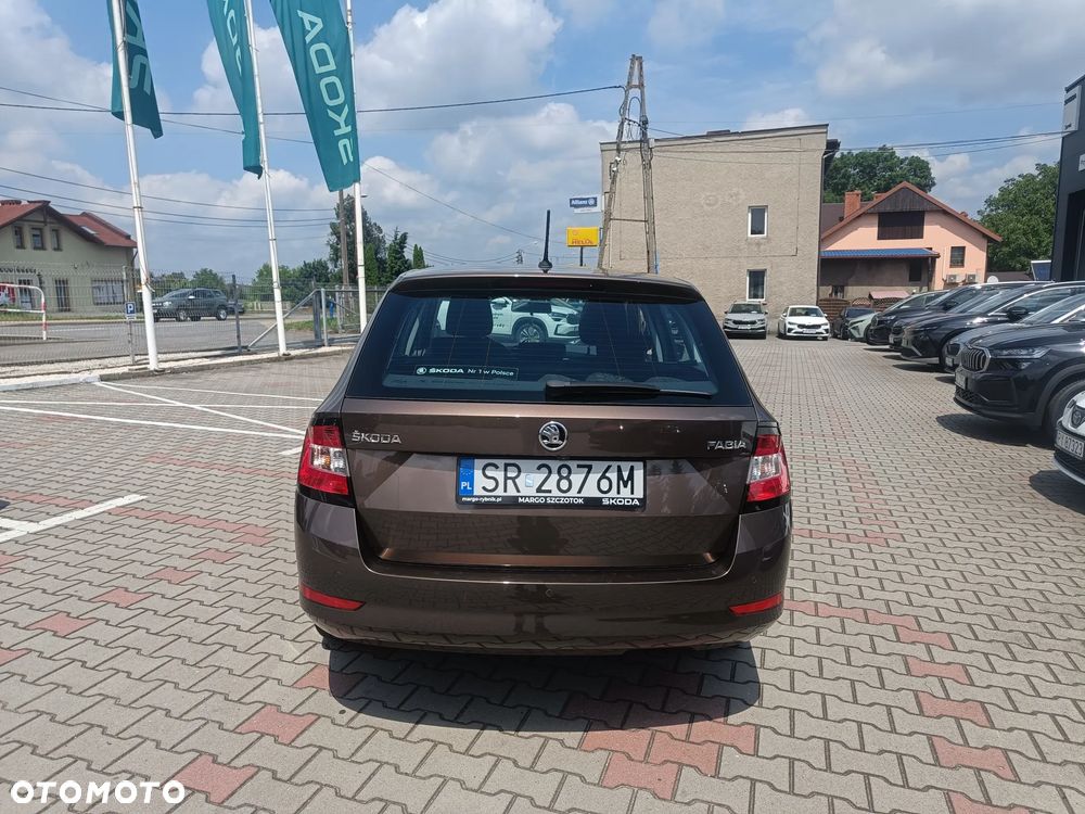 Skoda Fabia - 7