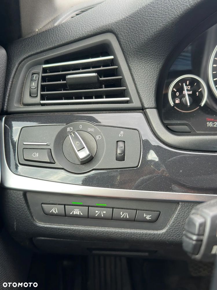 BMW Seria 5 530d xDrive - 19