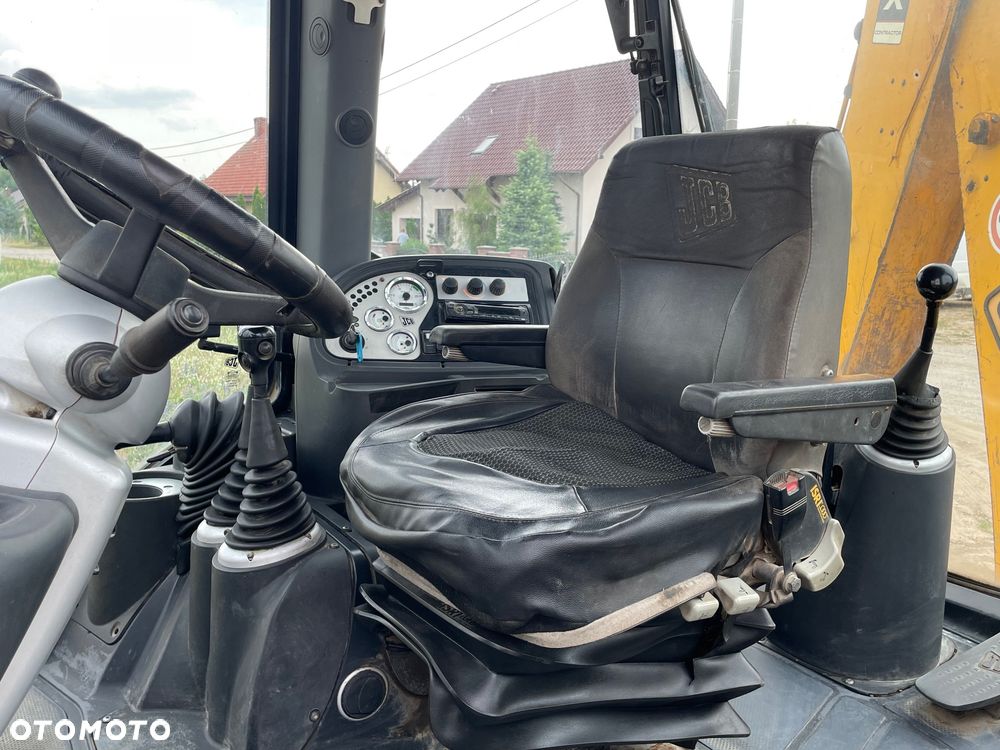 JCB 3CX Contractor - 11