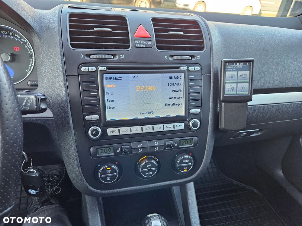 Volkswagen Golf 2.0 GTI DSG Edition 30 - 16