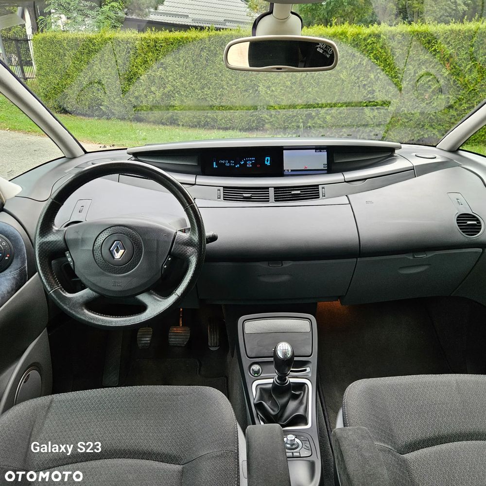 Renault Espace 2.0 Privilege - 24