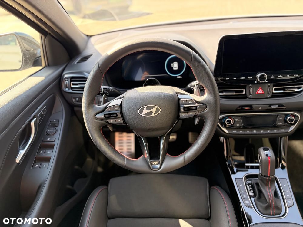 Hyundai i30 1.6 T-GDI DCT N Line - 12