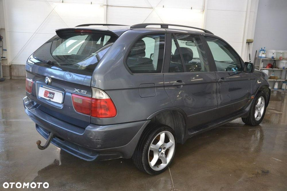BMW X5 - 6