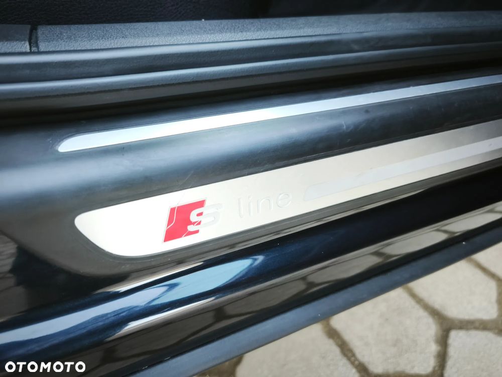 Audi Q3 2.0 TDI Quattro Edycja Specjalna - 17