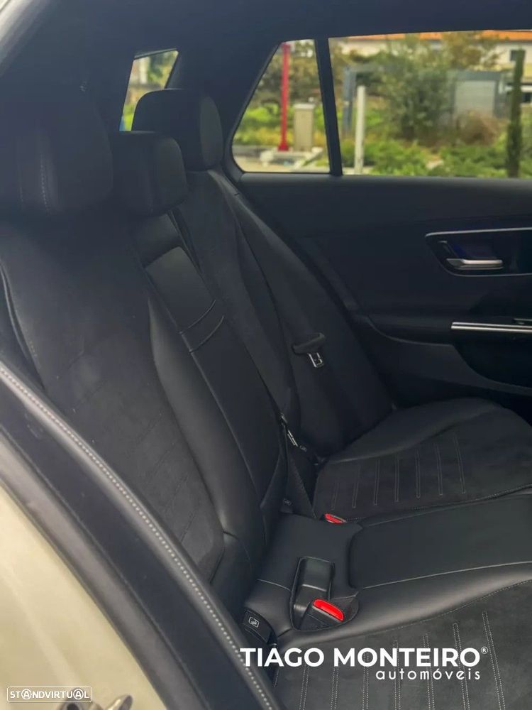 Mercedes-Benz C 300 - 57