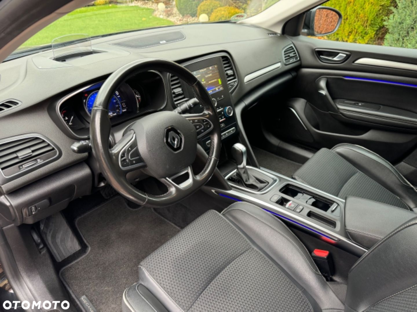 Renault Megane - 11