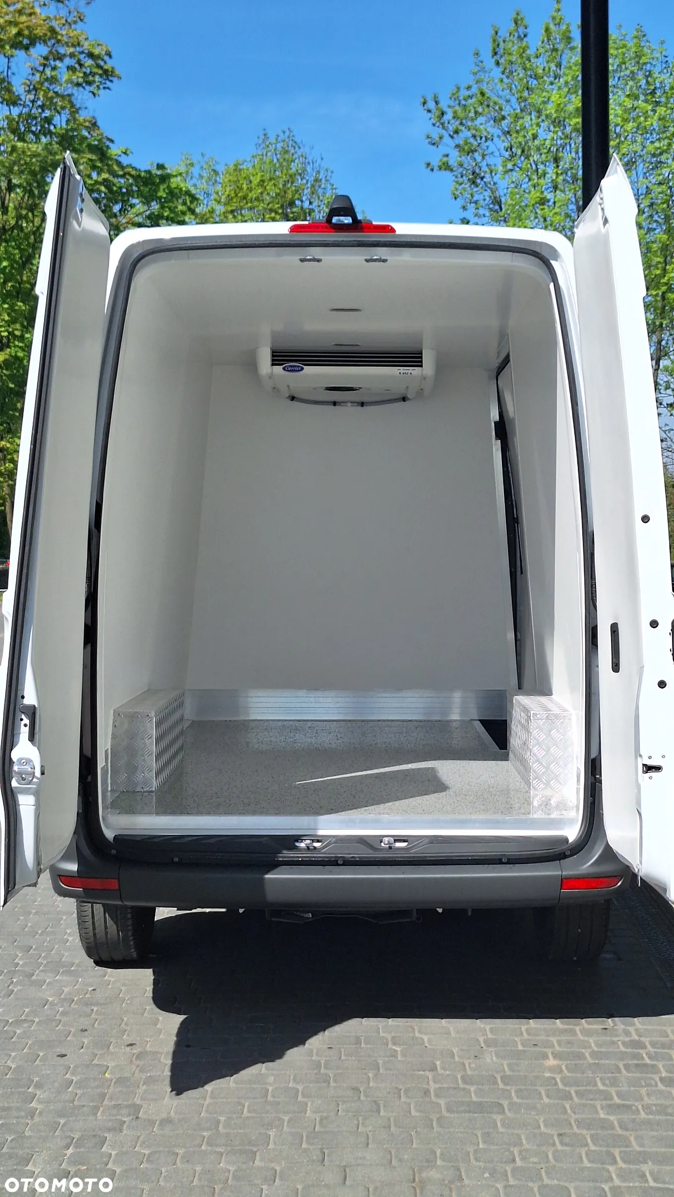 Mercedes-Benz Sprinter - 6