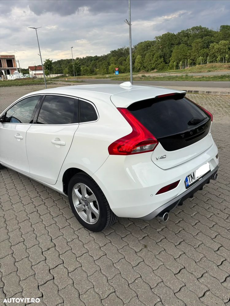 Volvo V40 D4 VEA R-Design - 6