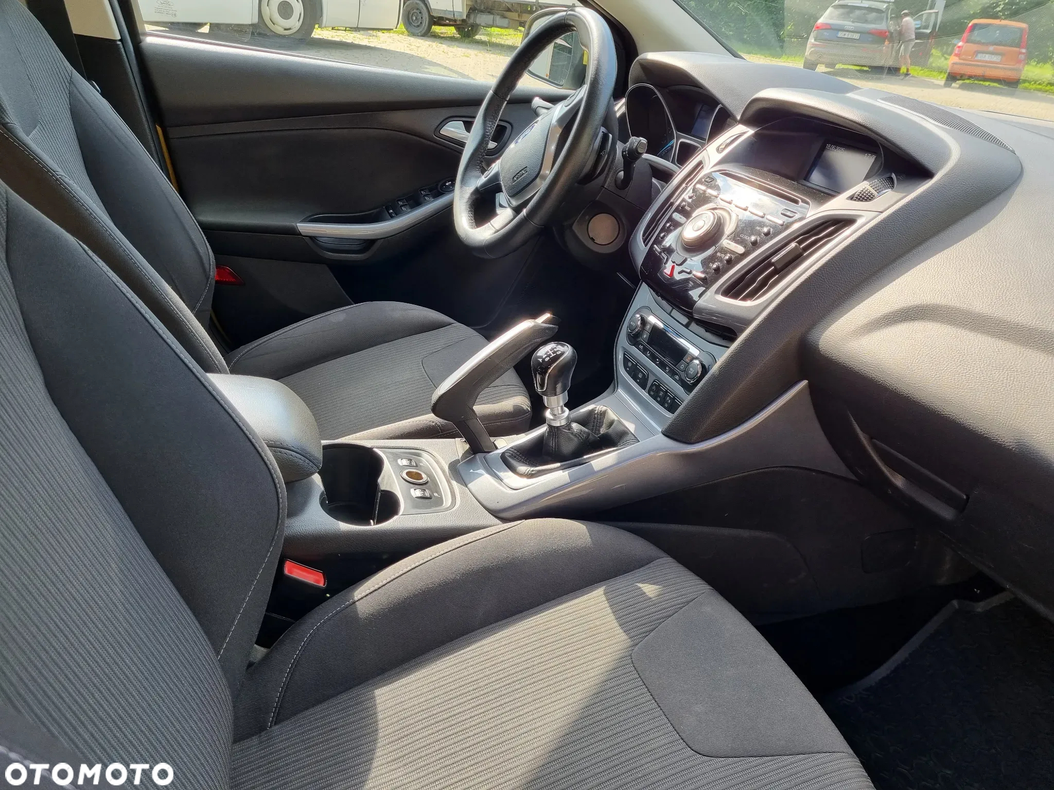 Ford Focus - 13