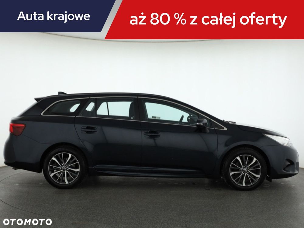 Toyota Avensis - 8
