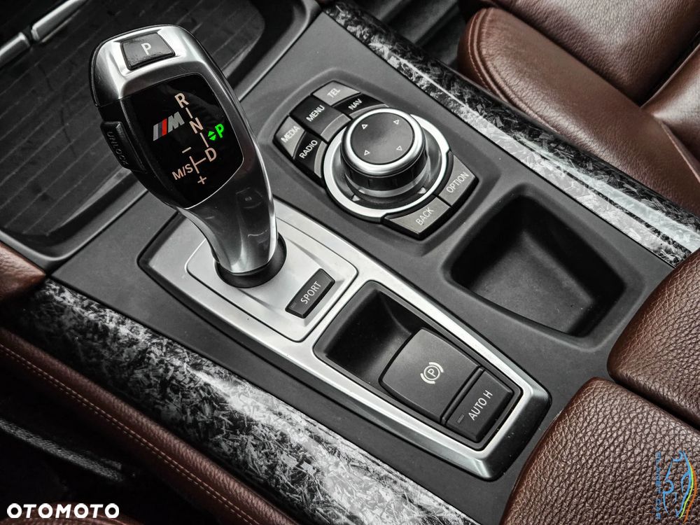 BMW X6 xDriveM50d - 37