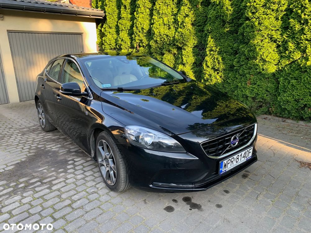 Volvo V40 T3 Ocean Race - 1