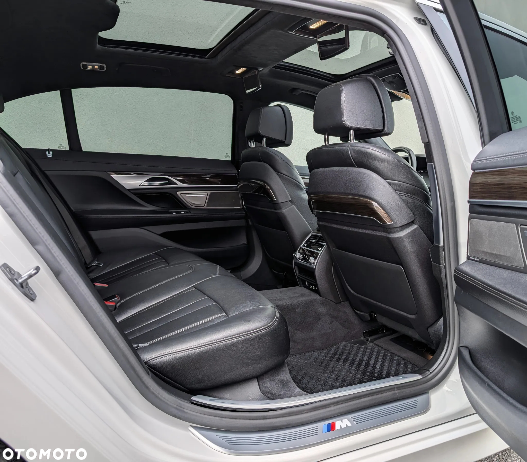 BMW Seria 7 740Li xDrive - 8
