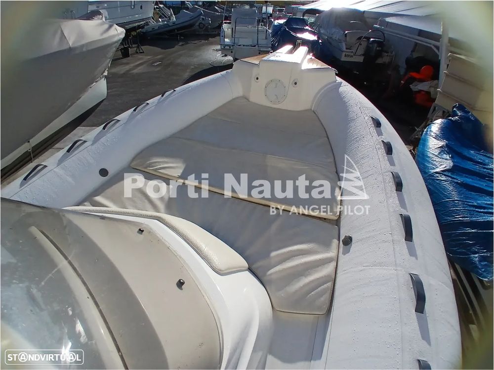 Capelli Tempest 850 Open - 8