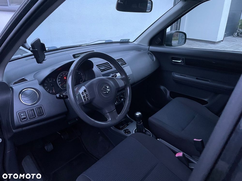 Suzuki Swift 1.3 GLX / Comfort - 5