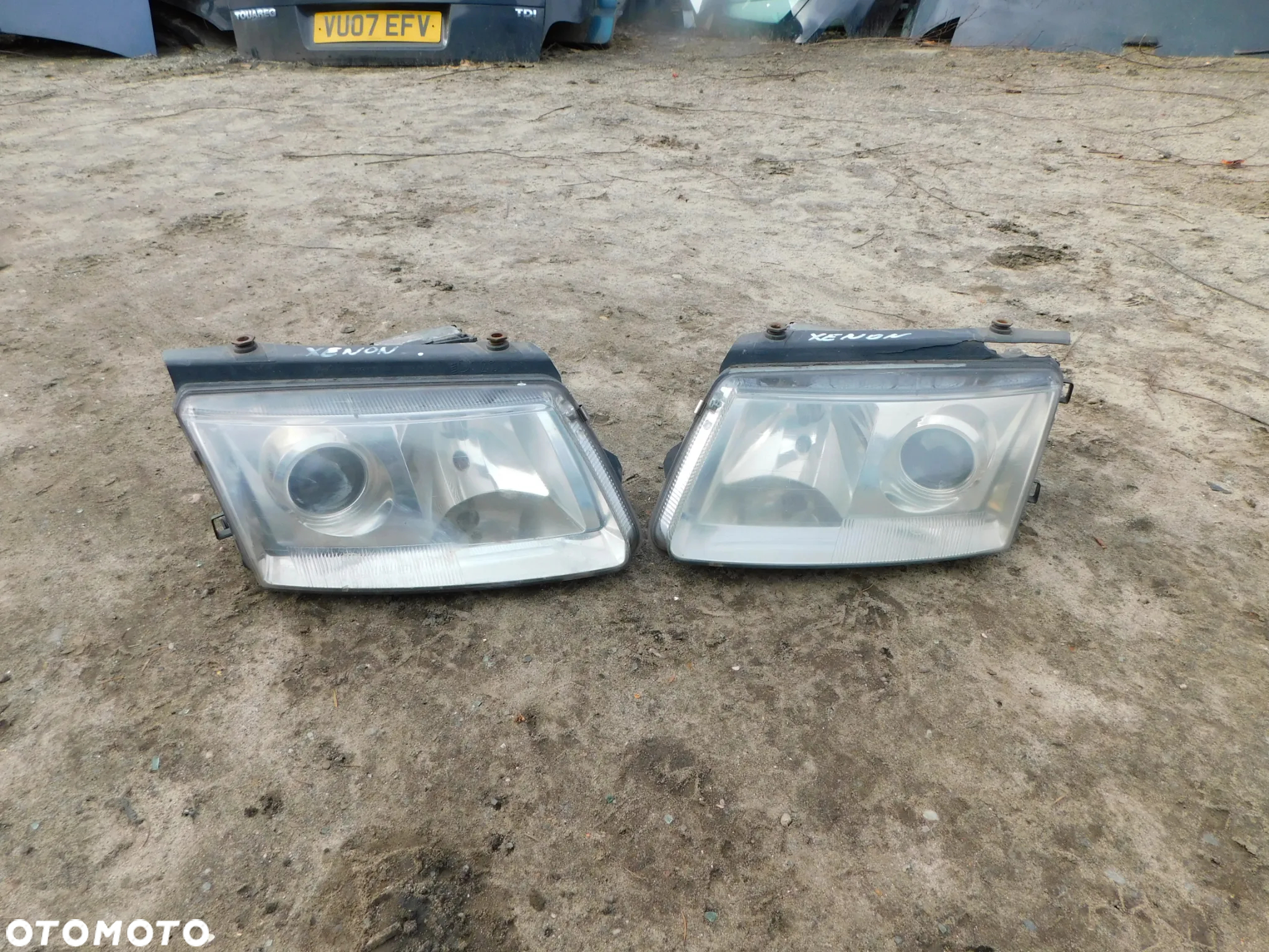 vw volkswagen passat B5 lampa przód prawa xenon  WYSYŁKA - 2