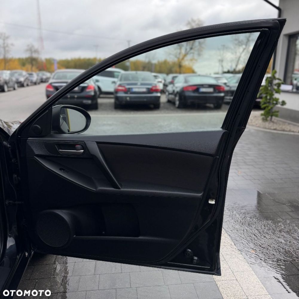 Mazda 3 - 33