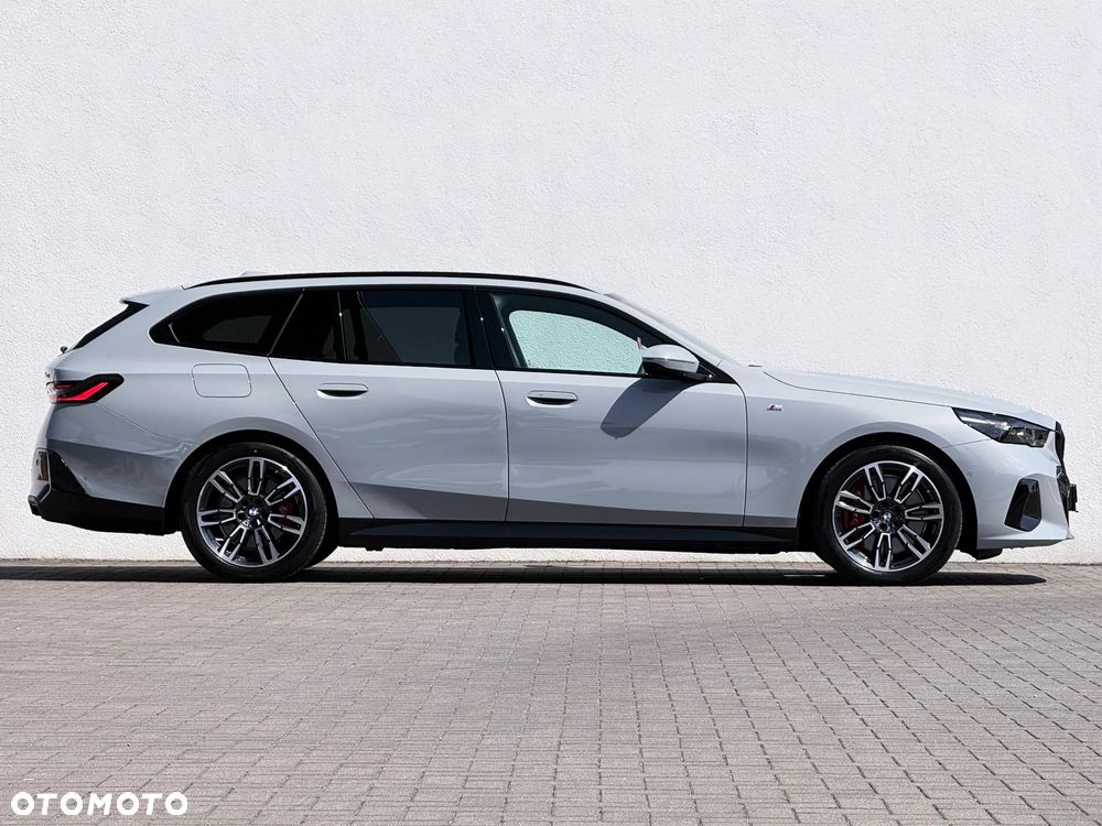 BMW Seria 5 540d xDrive - 4