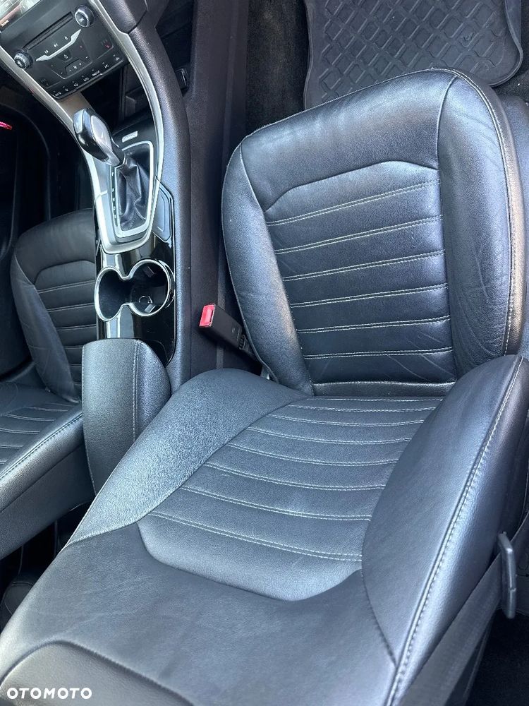Ford Mondeo 2.3 Ambiente - 18