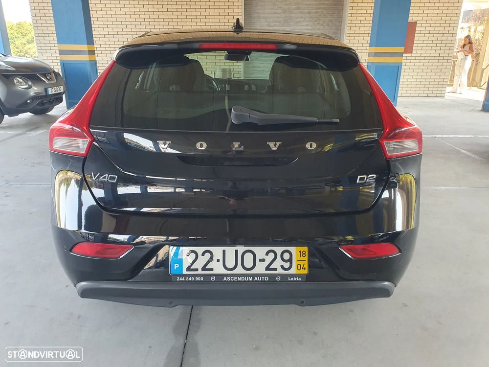 Volvo V40 2.0 D2 Kinetic Eco - 3