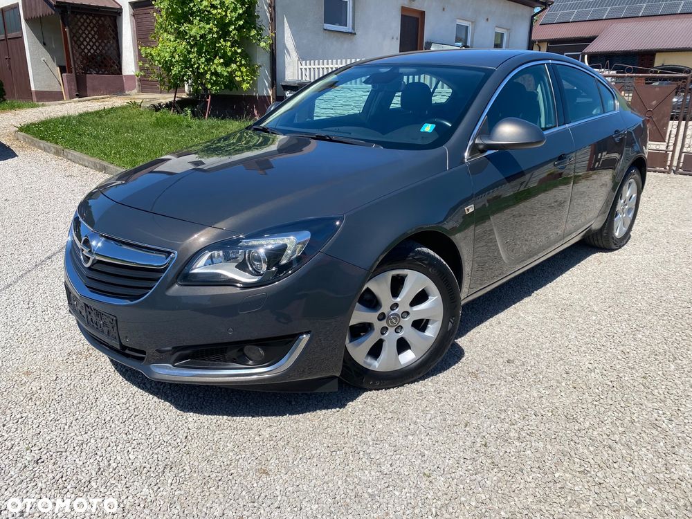 Opel Insignia 1.4 T Cosmo S&S - 4