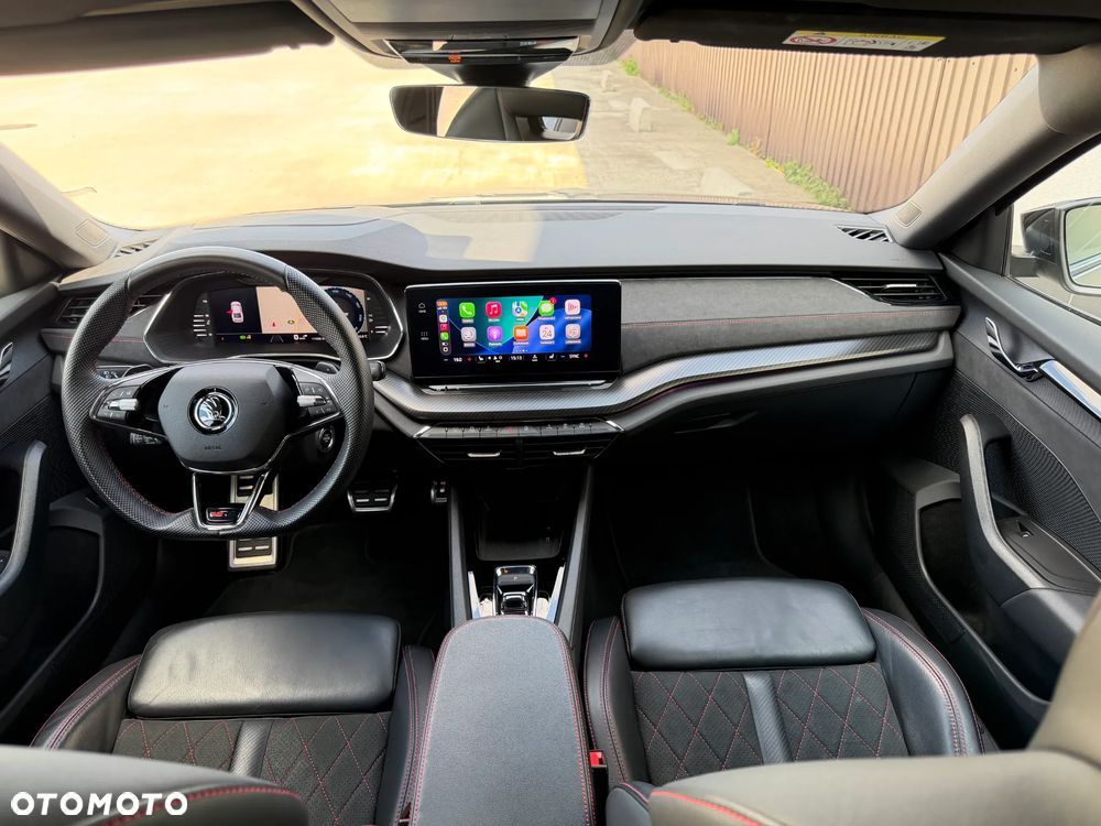 Skoda Octavia 2.0 TSI RS Challenge 245 DSG - 24