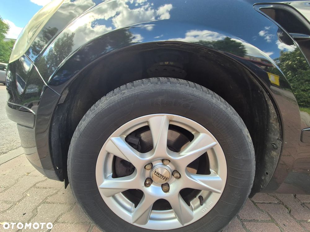 Ford S-Max 2.0 Titanium - 17