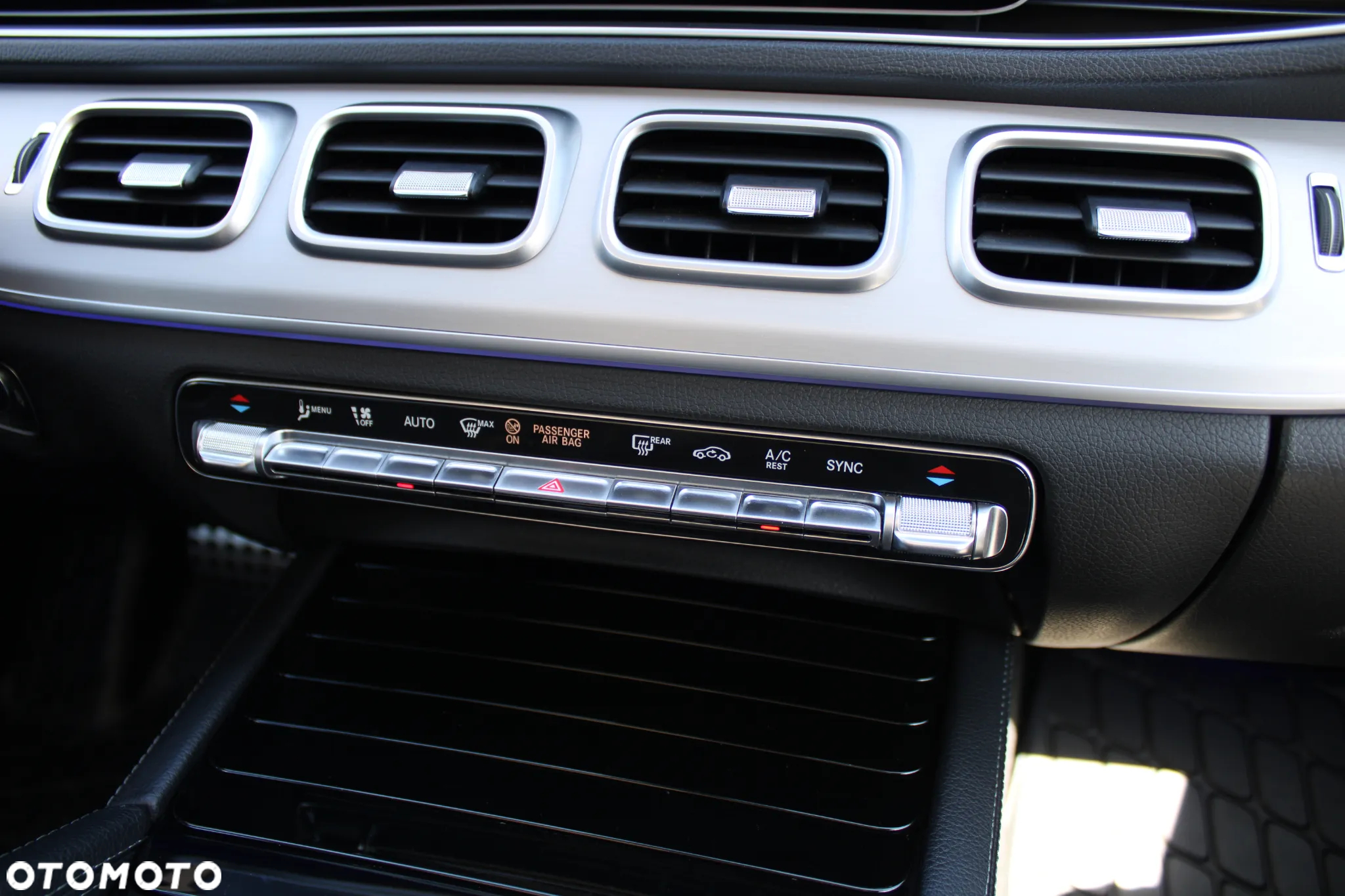 Mercedes-Benz GLE 400 d 4-Matic - 30