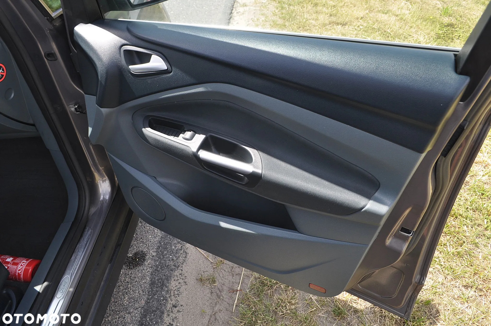 Ford Grand C-MAX 1.6 TDCi Titanium - 19