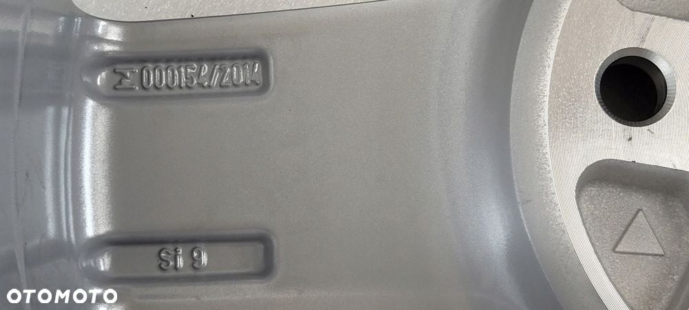 FELGA VOLVO XC90 I 2002- ET49 5x108 7,5X17 17 67,1 8646831 NOWA - 12