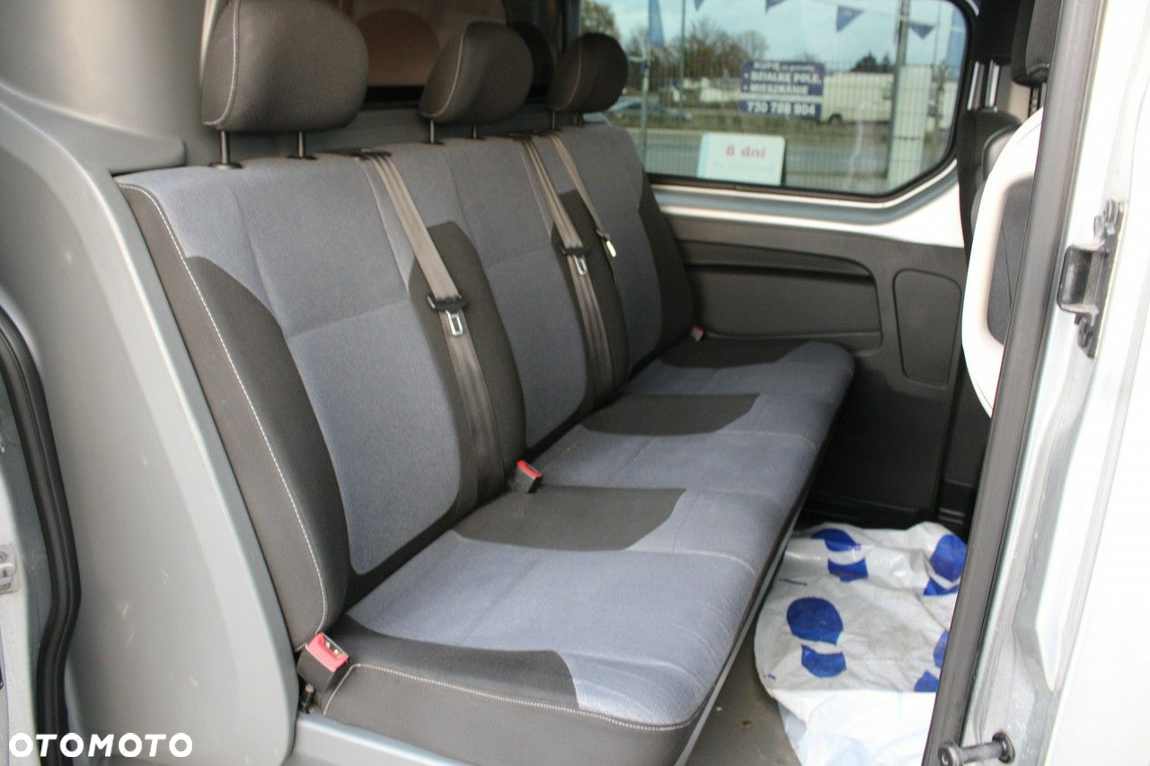 Opel Vivaro - 12