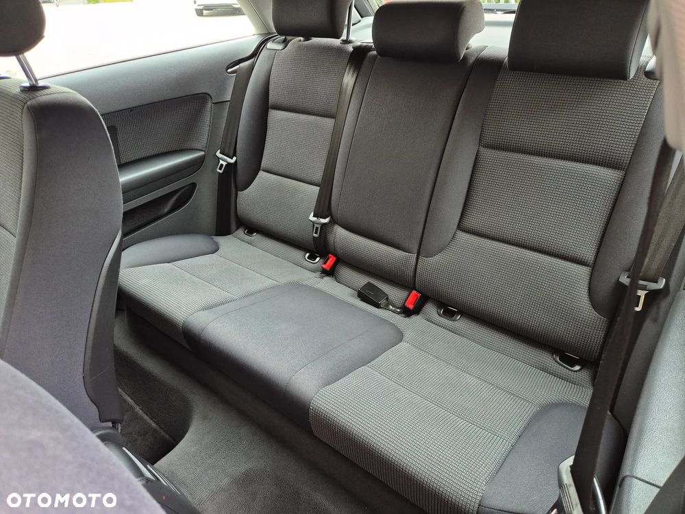 Audi A3 3-drzwiowe 1.6 Ambiente - 13