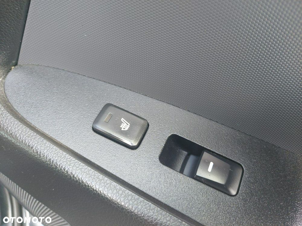 Kia Sportage - 14