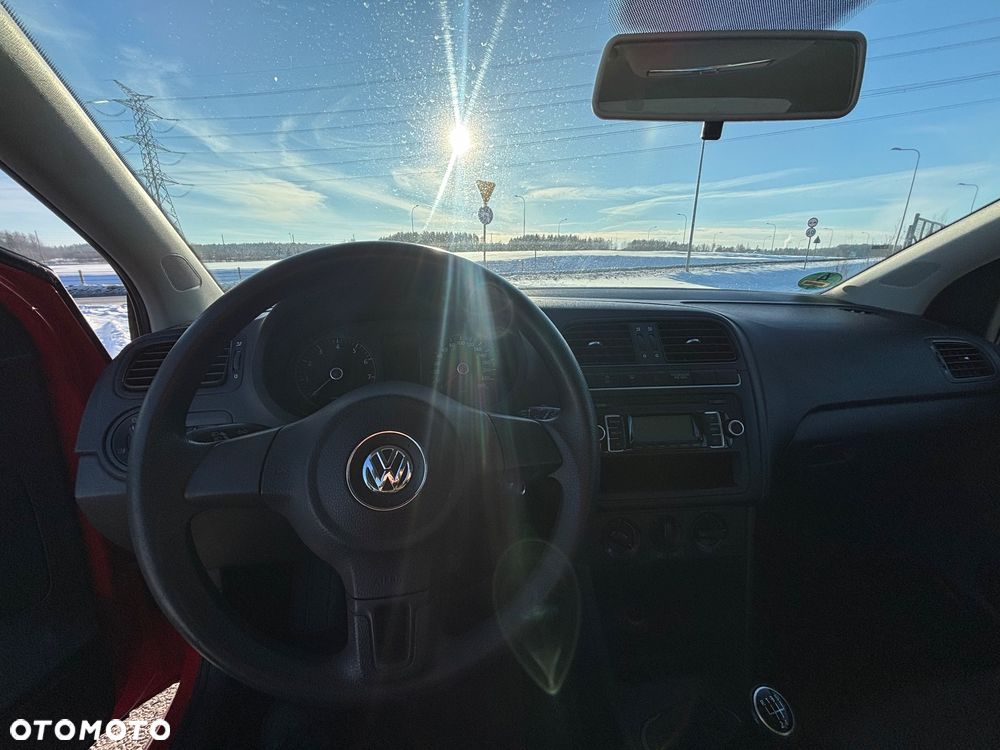 Volkswagen Polo - 17