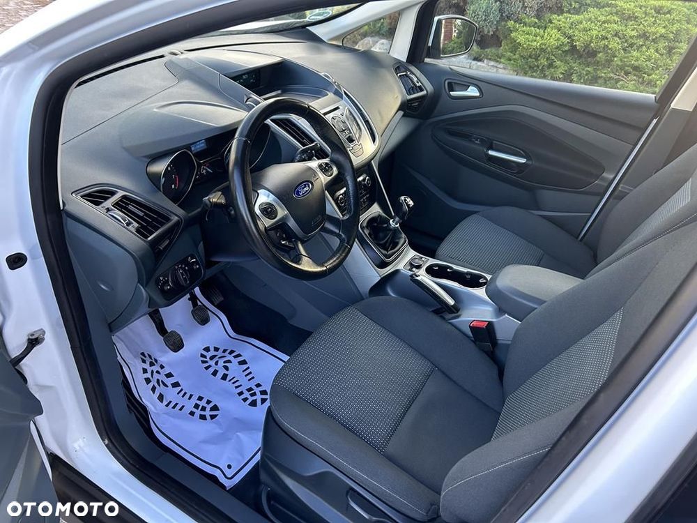 Ford C-MAX - 11