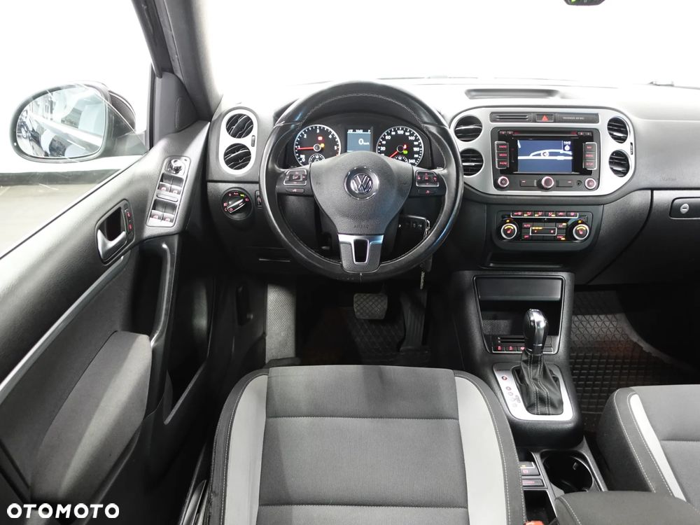 Volkswagen Tiguan 2.0 TDI DPF 4Motion BlueMotion Technology DSG Life - 27