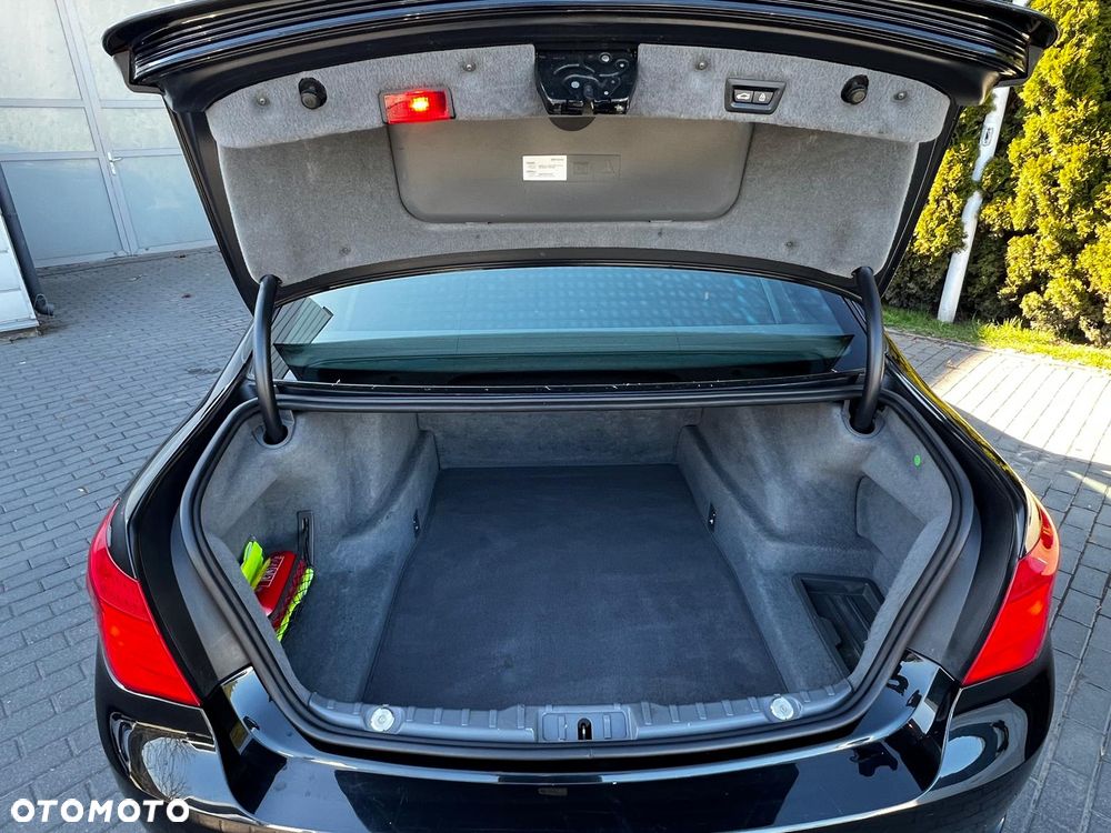 BMW Seria 7 730d - 16
