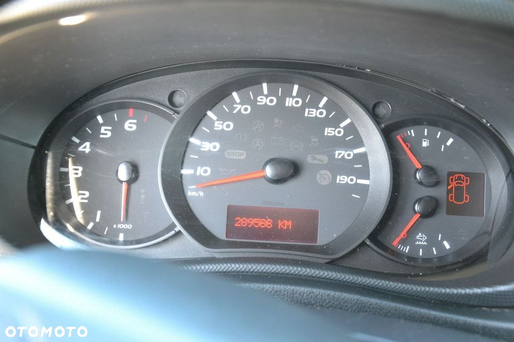 Renault Master - 22
