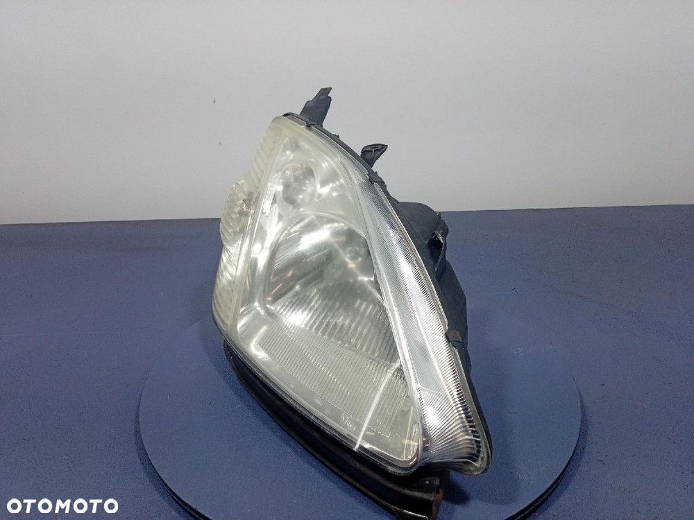 HONDA CIVIC VII EU7 01-04 REFLEKTOR PRAWY LAMPA PRZÓD 33101-S6A-G021-M2 - 2