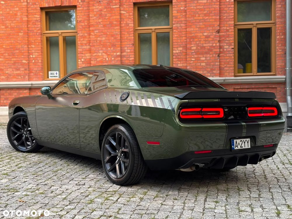 Dodge Challenger 3.6 SXT - 13