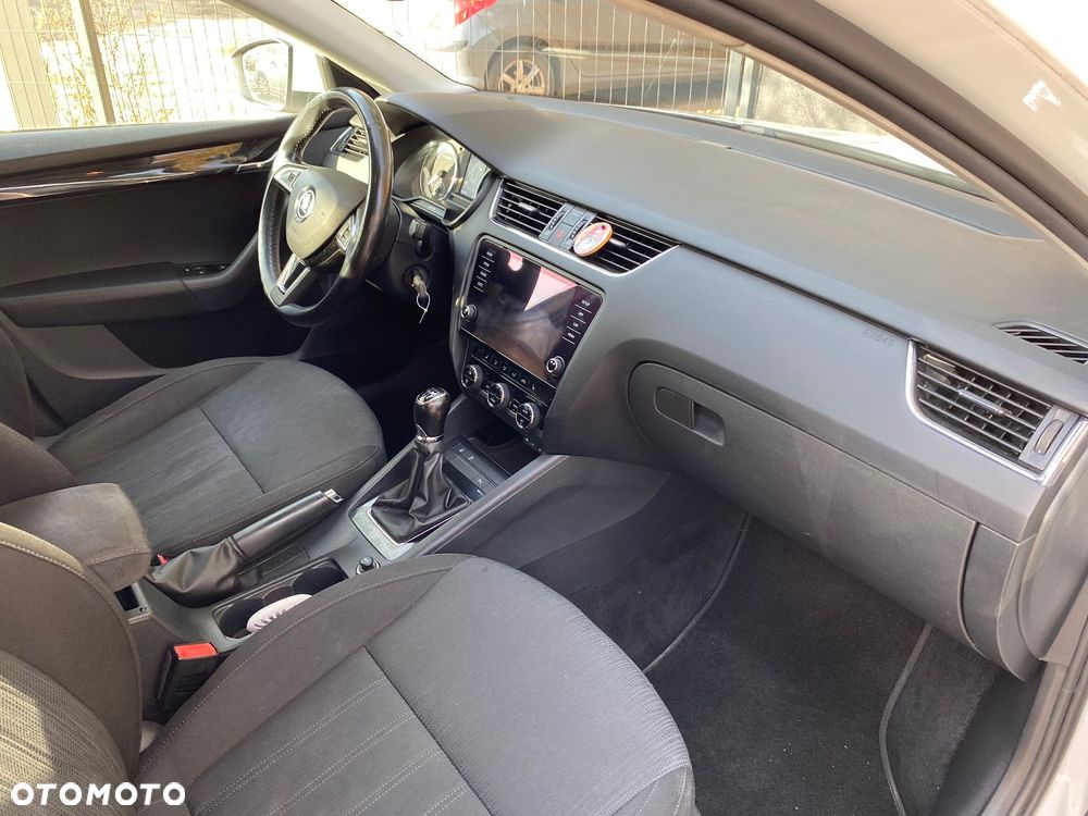 Skoda Octavia 1.4 TSI Ambition - 5