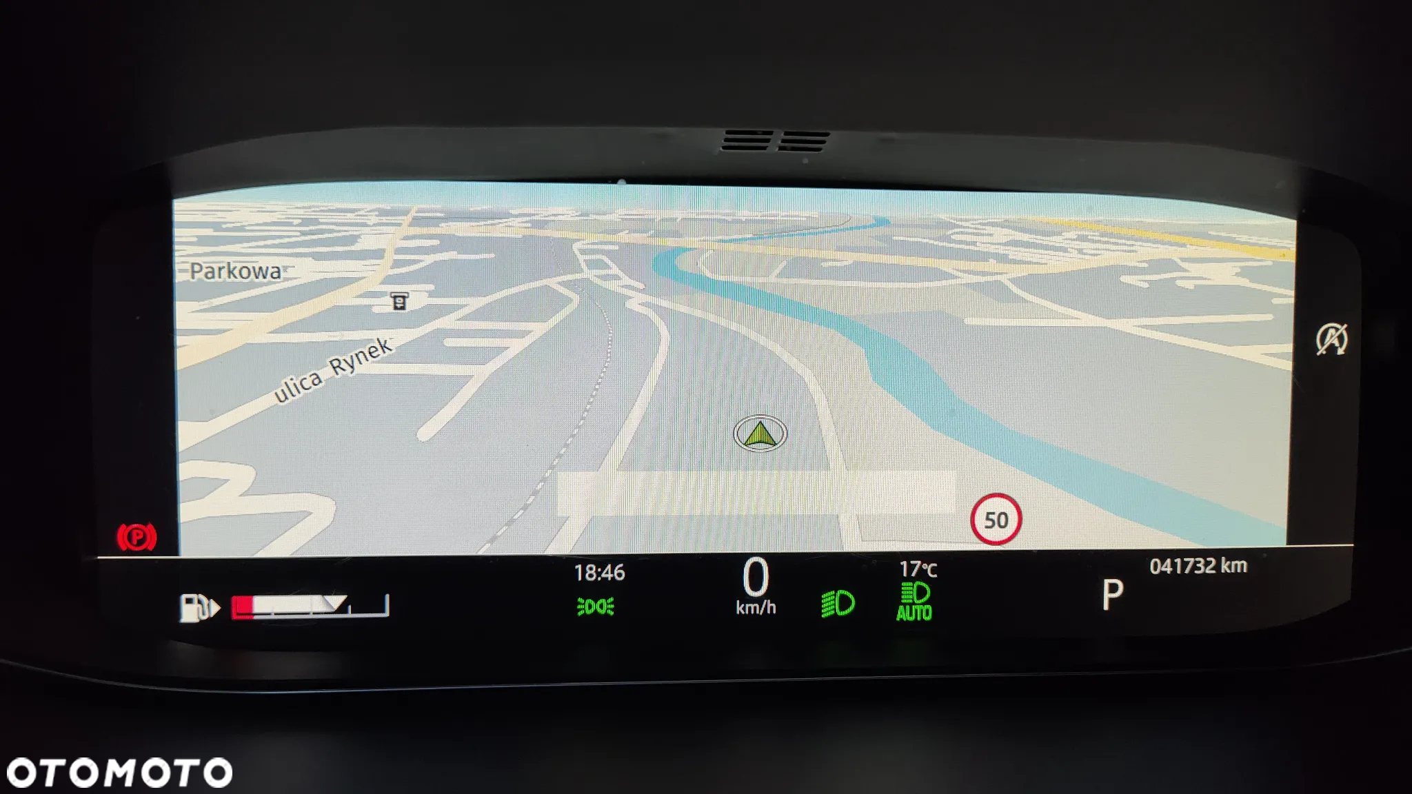 Jaguar E-Pace P300 AWD R-Dynamic SE - 16