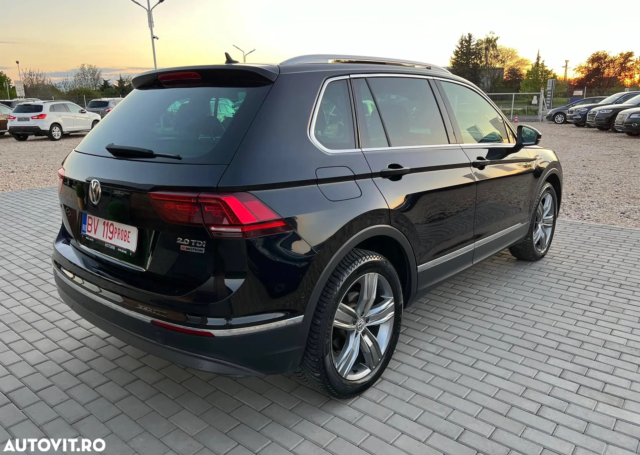 Volkswagen Tiguan 2.0 TDI 4Mot DSG Highline - 2