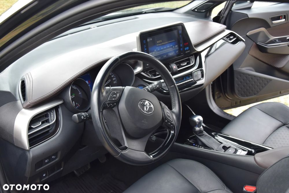 Toyota C-HR Business-Edition - 21