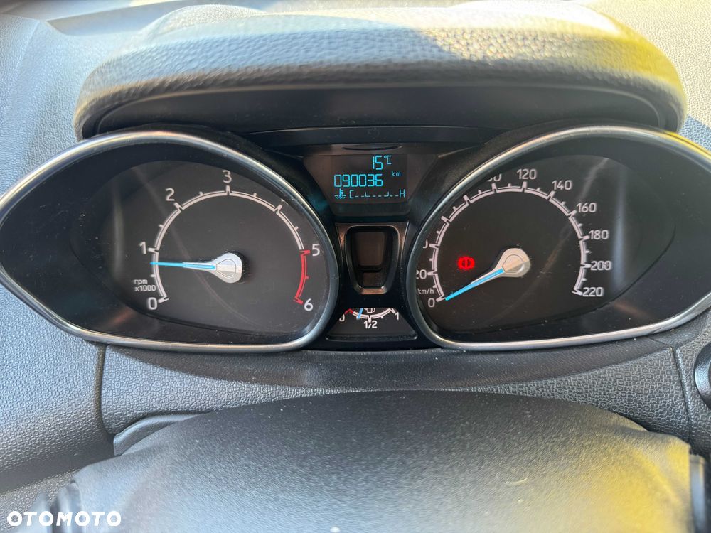 Ford EcoSport - 10